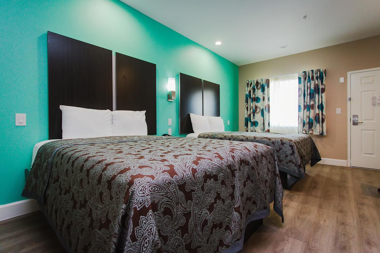 Crystal Inn - Willowbrook Mall サイプレス エクステリア 写真
